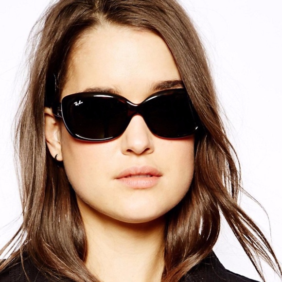 SOLD - Picture 2 of 7